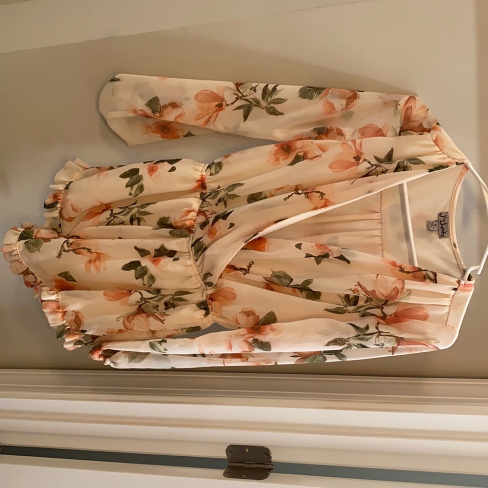 Flowered romper